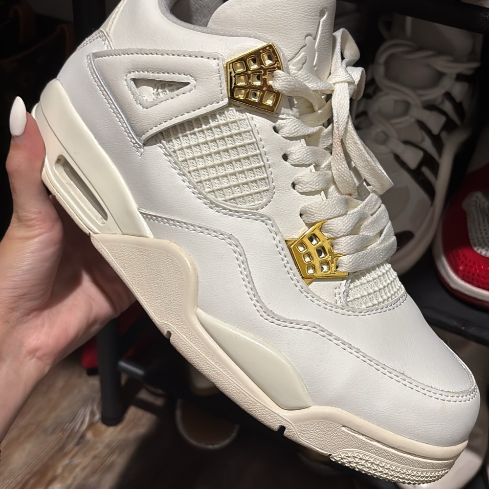 Jordan Athletic Shoes in White and Gold